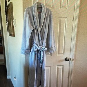 Oscar de la Renta Light Purple Fleece Robe S/M